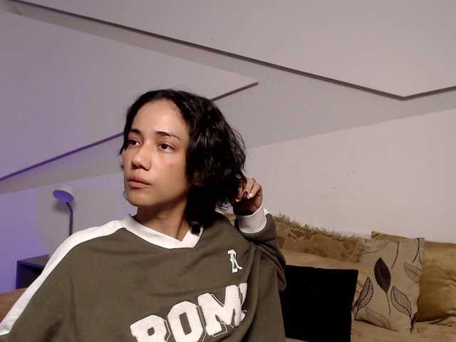 Live sex webcam photo for Kity-hot #291841215