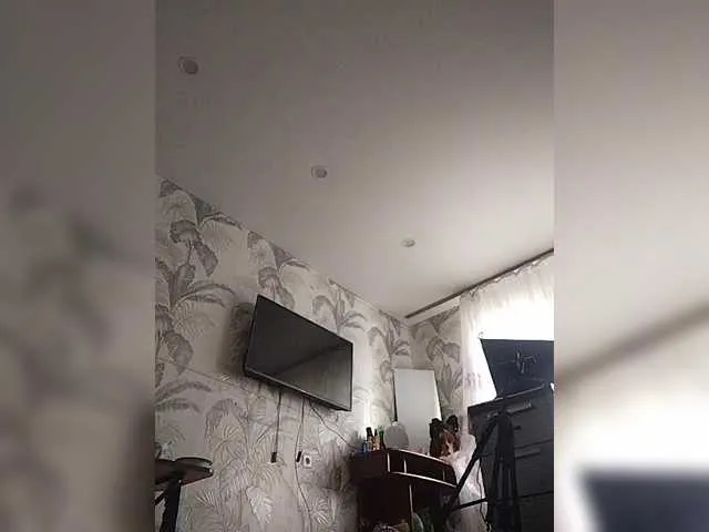 Live sex webcam photo for Kleopatra675 #290785542