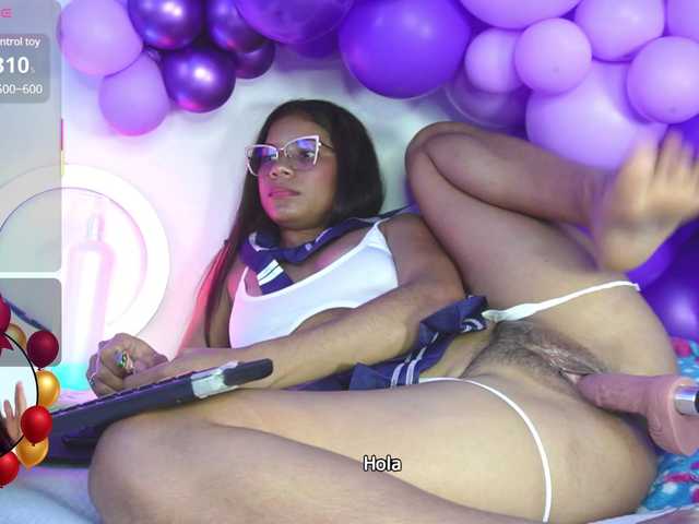 Live sex webcam photo for Kloe-Lopez #291397088