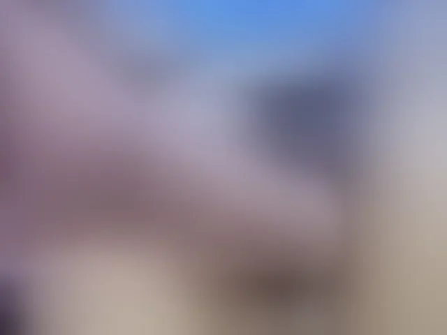 Live sex webcam photo for Kloe-Lopez #293346773