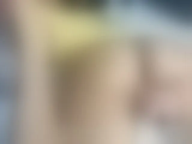 Live sex webcam photo for Kloe-Lopez #293711217