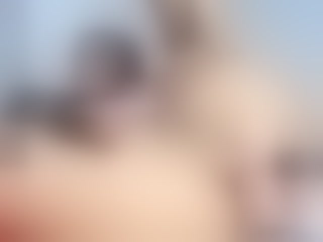 Live sex webcam photo for Kloe-Lopez #294166136