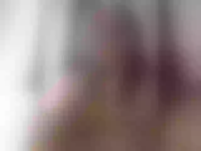 Live sex webcam photo for Klybnichca #292088714