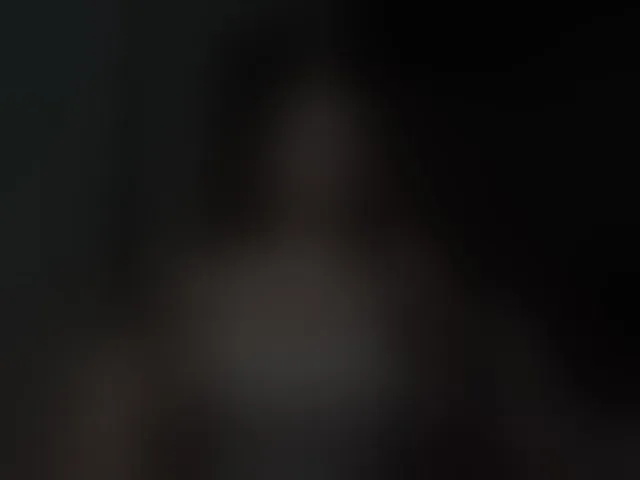 Live sex webcam photo for Klybnichca #292349910