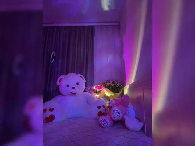 Live sex webcam photo for Koketka #291264580