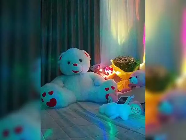 Live sex webcam photo for Koketka #291287946