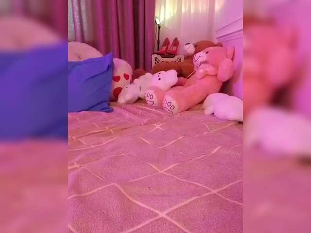 Live sex webcam photo for Koketka #291473852