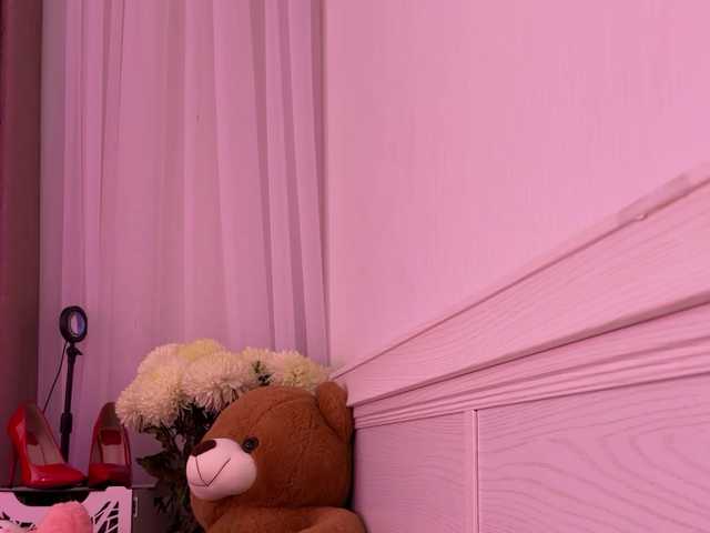 Live sex webcam photo for Koketka #291642063