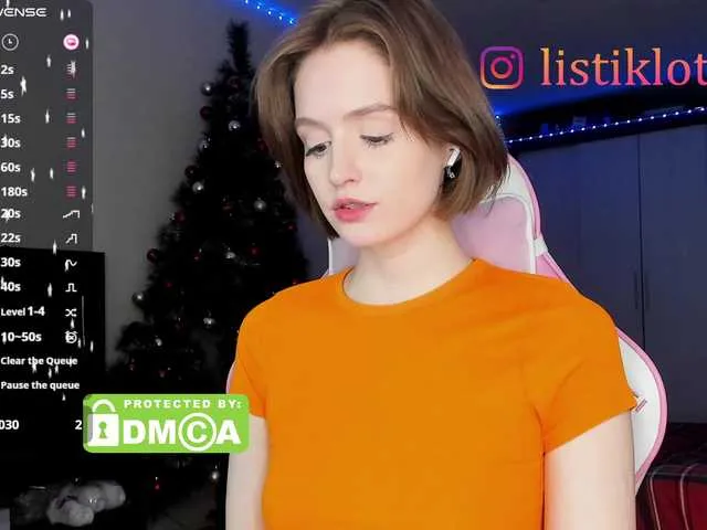 Live sex webcam photo for Kokome #290419346