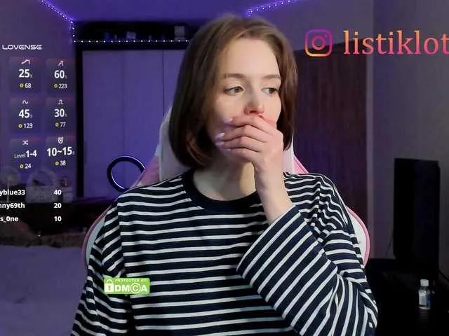 Live sex webcam photo for Kokome #290908227