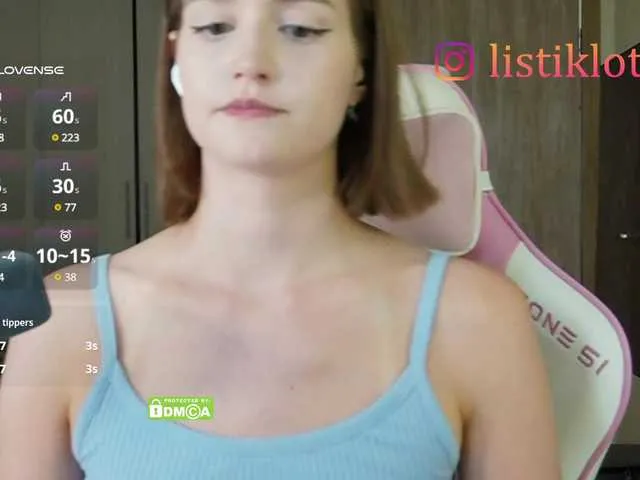 Live sex webcam photo for Kokome #291519473