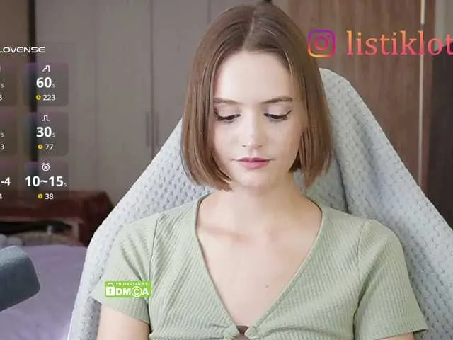 Live sex webcam photo for Kokome #291661448