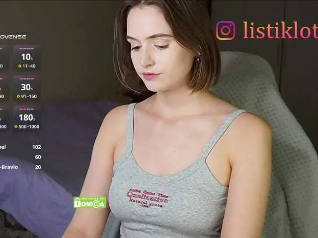 Live sex webcam photo for Kokome #291999724