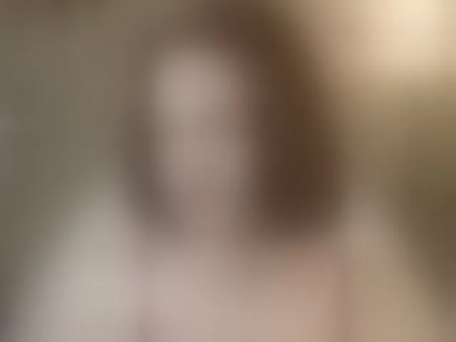 Live sex webcam photo for Kokome #293562975