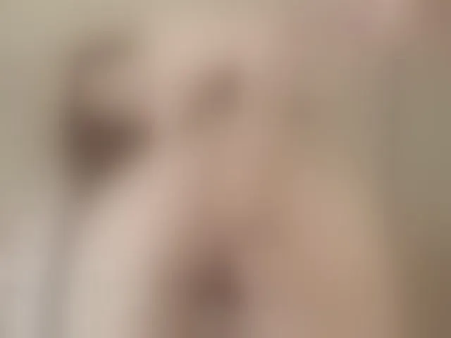 Live sex webcam photo for Kokome #293850584