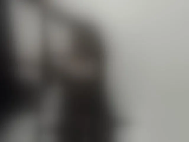Live sex webcam photo for Kolibrii #293692971