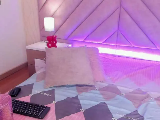 Live sex webcam photo for Kollinn- #290482373