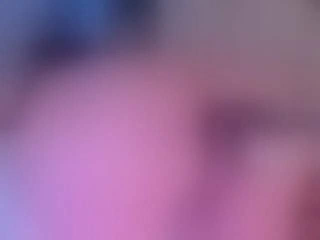 Live sex webcam photo for Konny-May #293978427