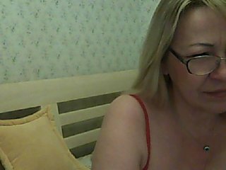 Live sex webcam photo for KorolevaTori8 #221943913