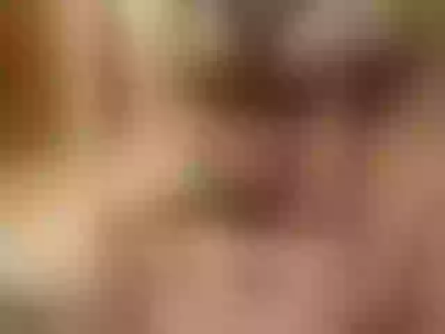 Live sex webcam photo for KotandSusie #290946560