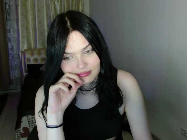 Live sex webcam photo for Kotikmyaua #290032590