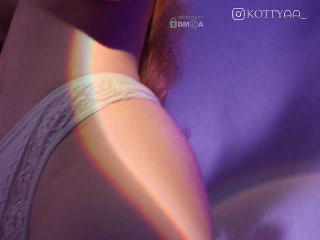 Live sex webcam photo for Kottyaaaa #276208678