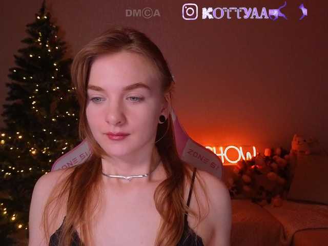 Live sex webcam photo for Kottyaaaa #278046852