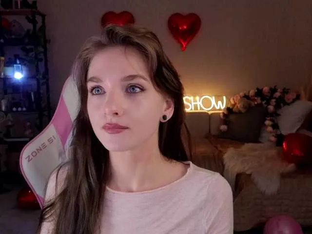 Live sex webcam photo for Kottyaaaa #290563281