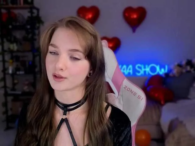 Live sex webcam photo for Kottyaaaa #290584794