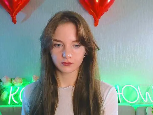 Live sex webcam photo for Kottyaaaa #290671694