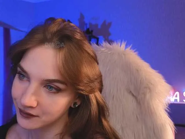 Live sex webcam photo for Kottyaaaa #290912740