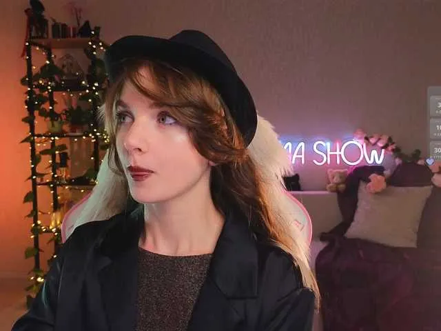 Live sex webcam photo for Kottyaaaa #290953825