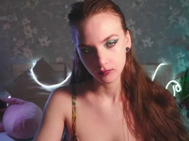 Live sex webcam photo for Kottyaaaa #291357483