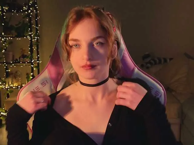 Live sex webcam photo for Kottyaaaa #291945038