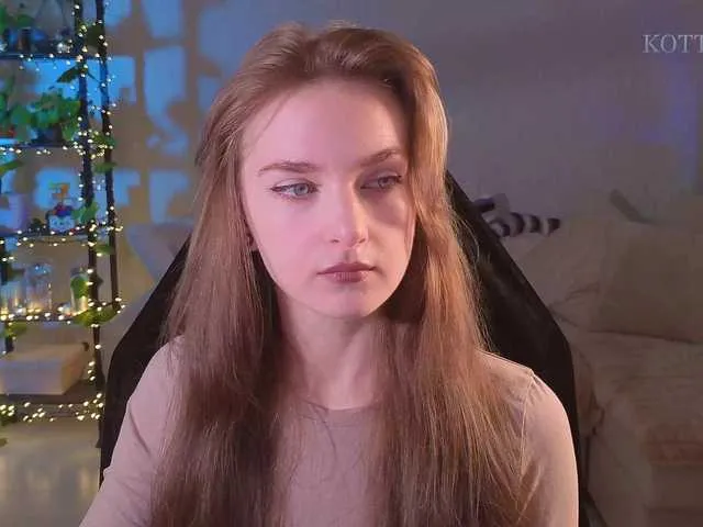 Live sex webcam photo for Kottyaaaa #291969288