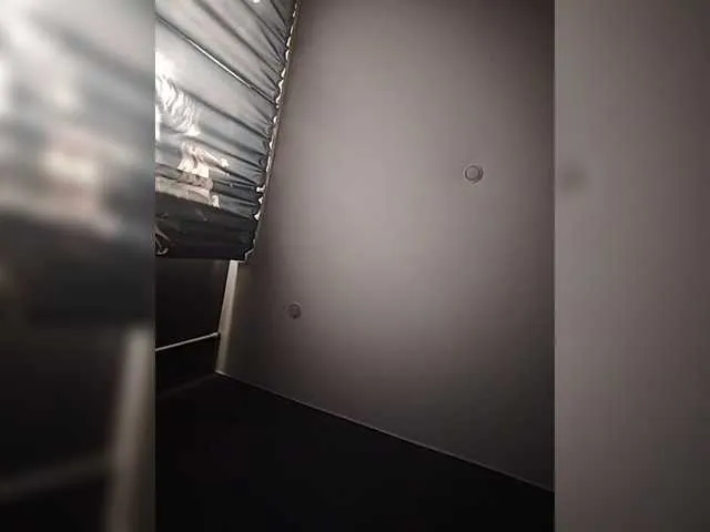 Live sex webcam photo for Krasavcek124 #291388923