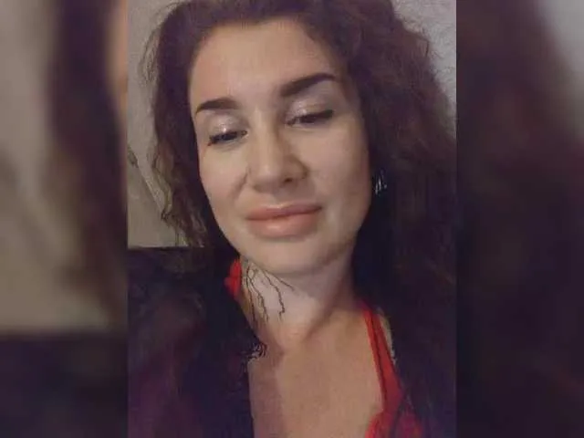 Live sex webcam photo for Krezyb #290898420