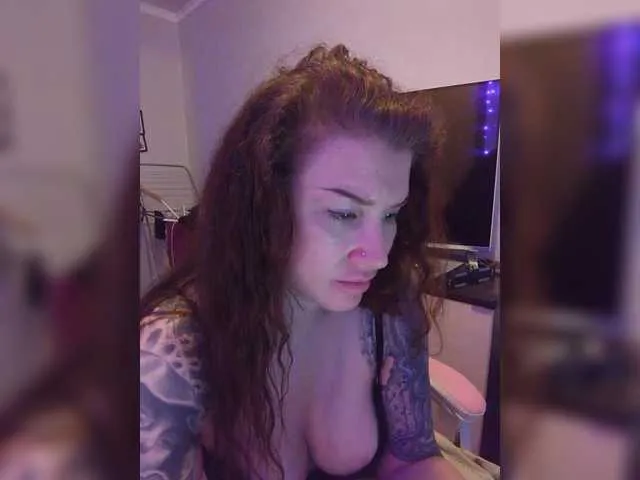 Live sex webcam photo for Krezyb #291119637