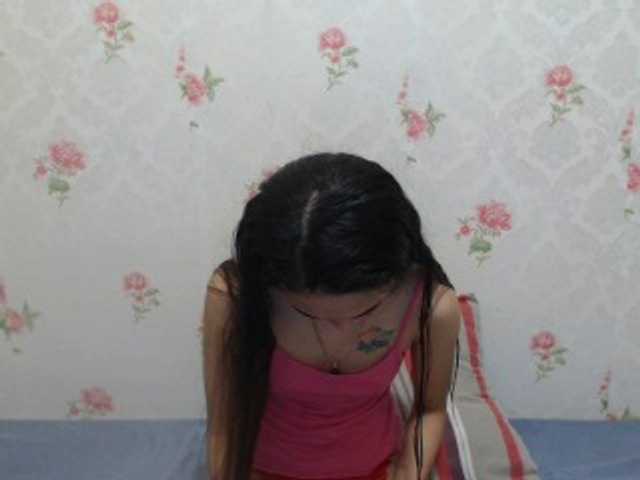 Live sex webcam photo for Krisna21 #272723138