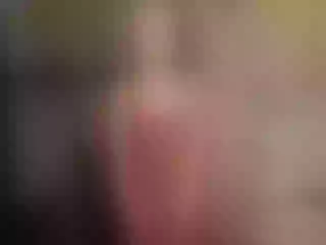 Live sex webcam photo for Kristina16-1 #292239556