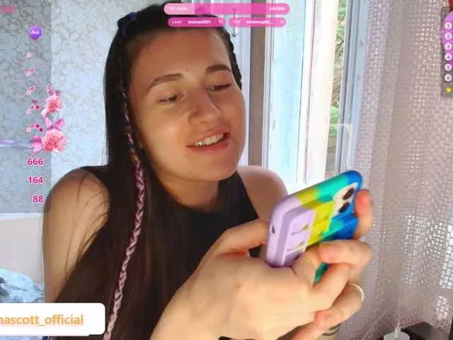 Live sex webcam photo for KristinaScott #291497044