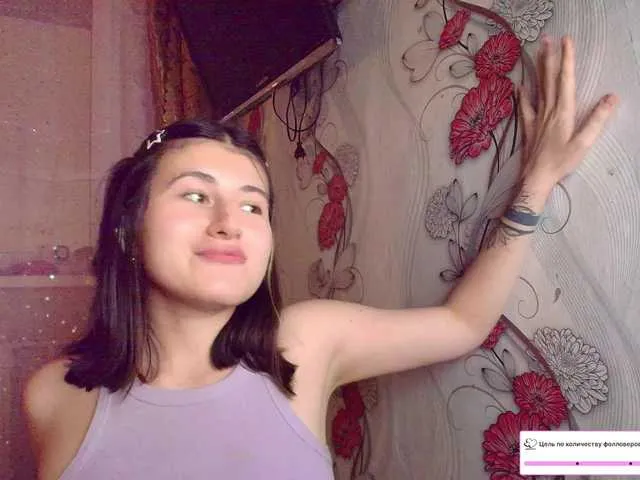 Live sex webcam photo for KristinaScott #292410696