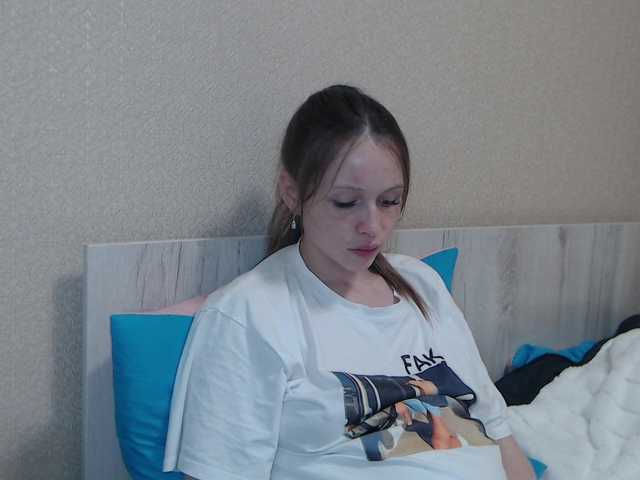 Live sex webcam photo for KristinkaK005 #275491727