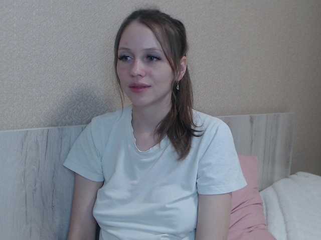 Live sex webcam photo for KristinkaK005 #275545896