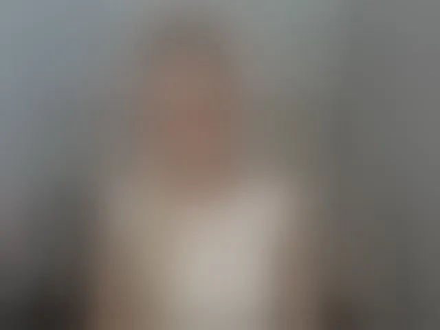Live sex webcam photo for KristyAngel #293944712
