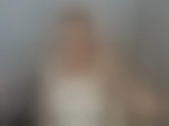 Live sex webcam photo for KristyAngel #294003261