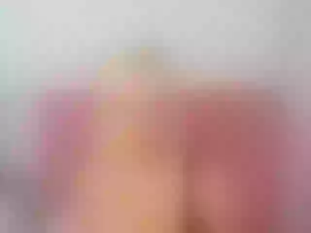 Live sex webcam photo for KristyQueen #292021359