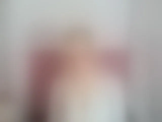 Live sex webcam photo for KristyQueen #292394180