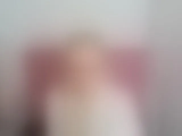 Live sex webcam photo for KristyQueen #292455746