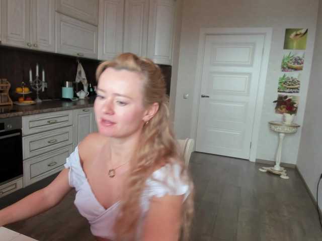 Live sex webcam photo for Kriszayka #277716416